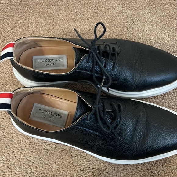 Thom Browne Pebble Grain Leather Black Blucher Contrast Sole Derbys - Picture 8 of 13